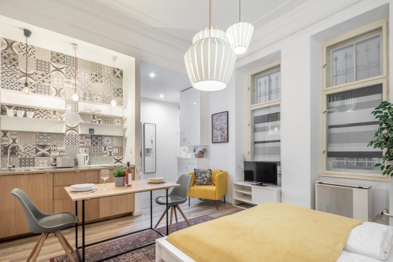 Extra Central Modern Studio Βουδαπέστη Εξωτερικό φωτογραφία